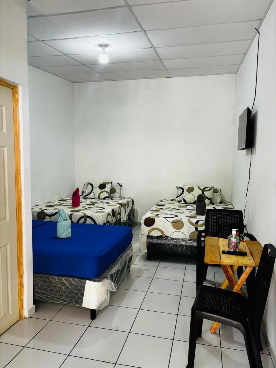 La Casona Sv Hostal La Libertad Extérieur photo