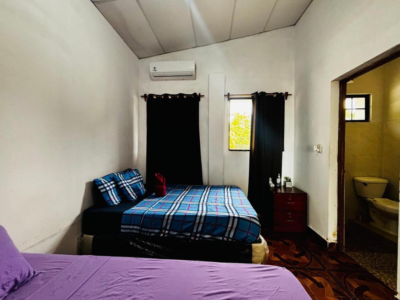 La Casona Sv Hostal La Libertad Extérieur photo